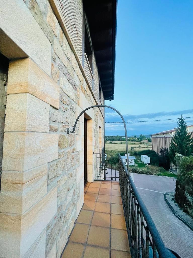 Apartamentos Rurales La Plaza 2 Duruelo de la Sierra Exteriör bild